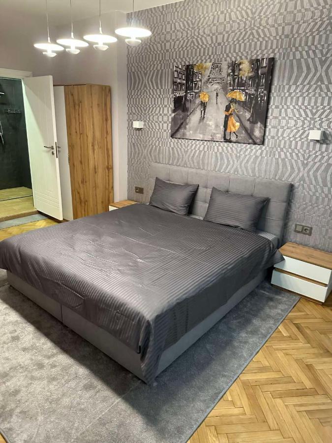 Lux Apartments Top Center — Photos 3